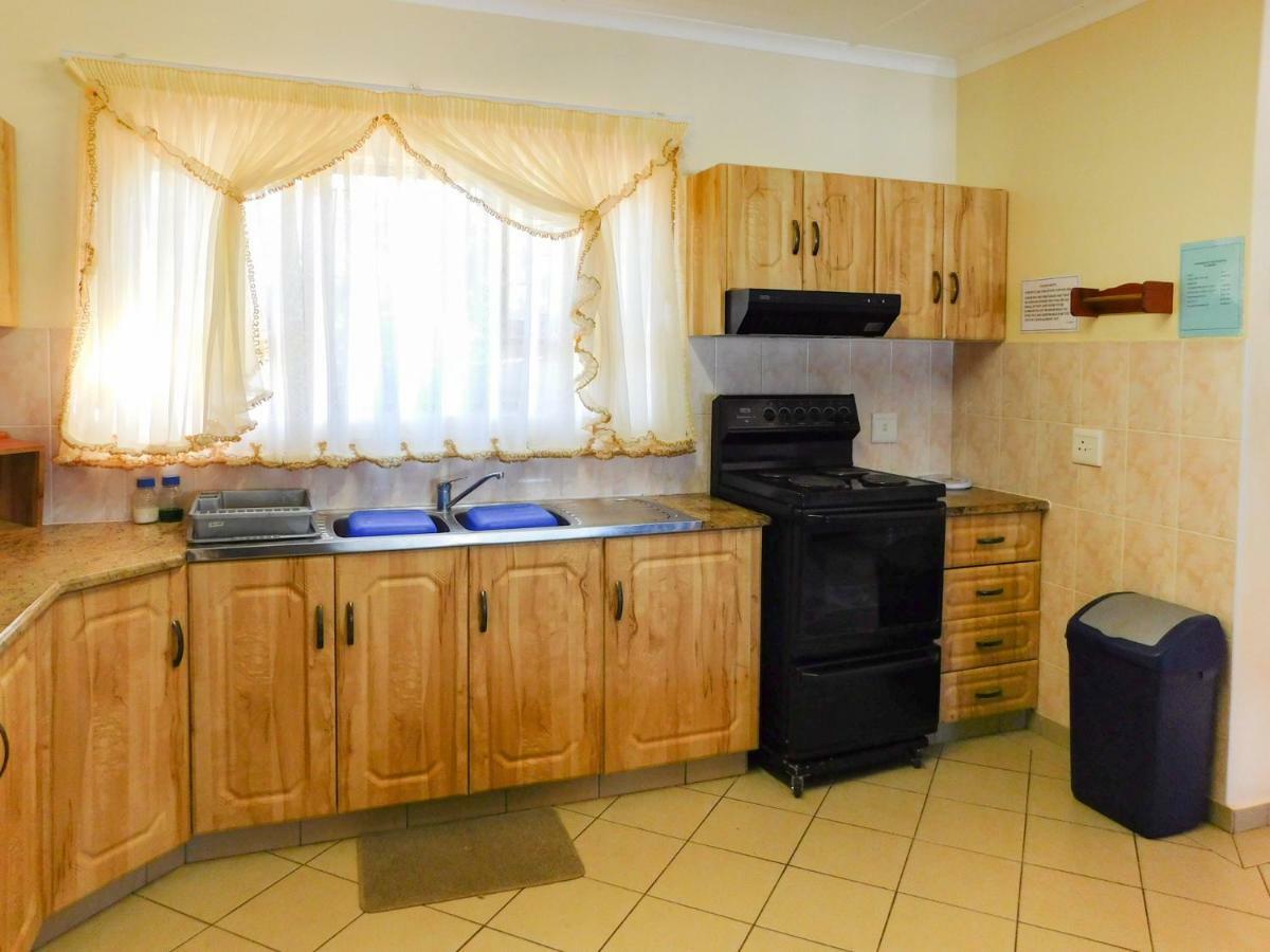 Mama Mia Cottages Oslo Beach Port Shepstone Eksteriør billede