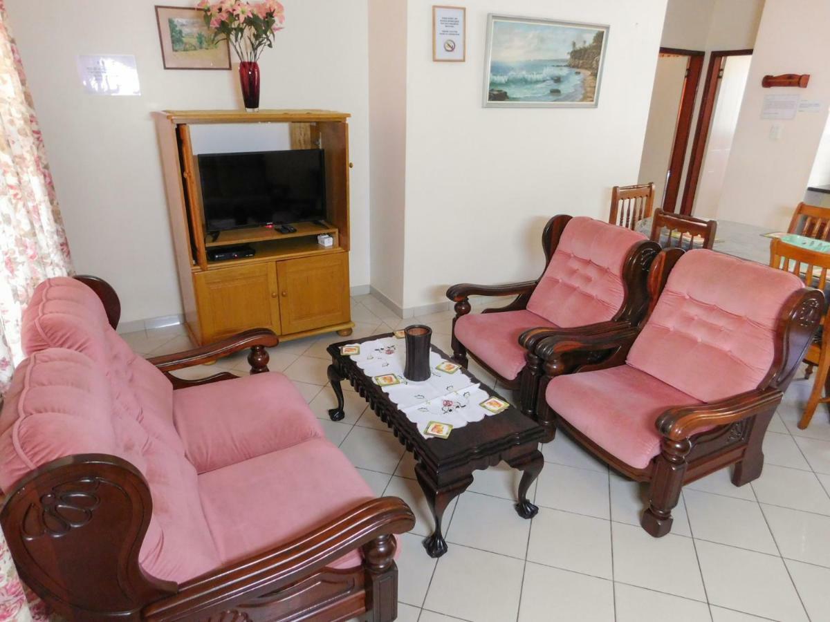 Mama Mia Cottages Oslo Beach Port Shepstone Eksteriør billede