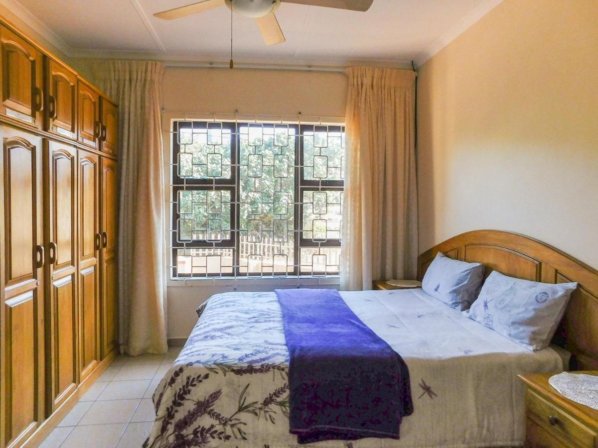 Mama Mia Cottages Oslo Beach Port Shepstone Eksteriør billede