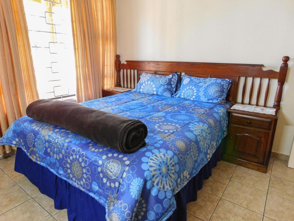 Mama Mia Cottages Oslo Beach Port Shepstone Eksteriør billede